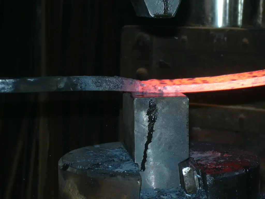 Messer schmieden mit Julian Vollmer